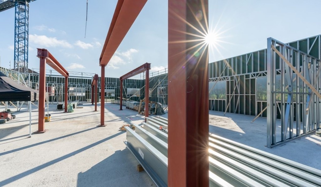 Aufstockungsprojekt im Stahl Leichtbau als Anwendungsbeispiel für Rigips Systemlösungen