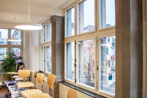 Fenster mit moderner Isolierverglasung und Swisspacer Abstandhaltern